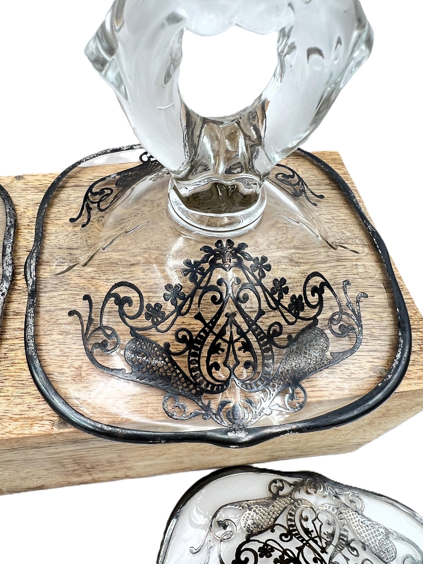 Exquisite Set of 4 Vintage Keyhole Glass Candlesticks with Embossed Silver Bases - That’s My JAmm