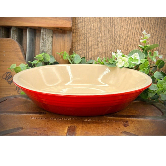 Le Creuset 9" Red Stoneware Pie Dish - Excellent Condition - That’s My JAmm
