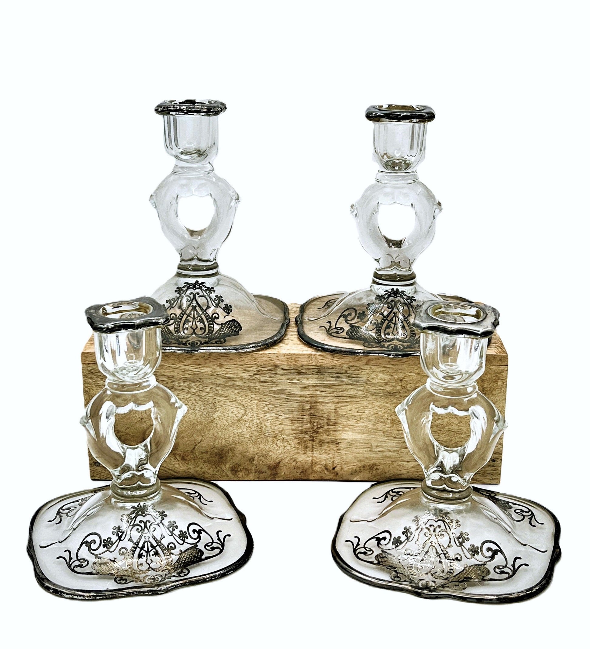 Exquisite Set of 4 Vintage Keyhole Glass Candlesticks with Embossed Silver Bases - That’s My JAmm