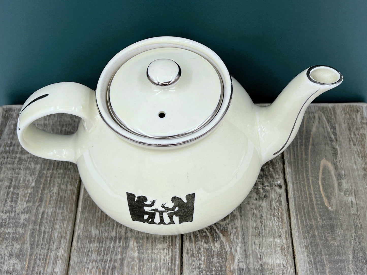 Vintage Hall China Silhouette Streamline Teapot - That’s My JAmm