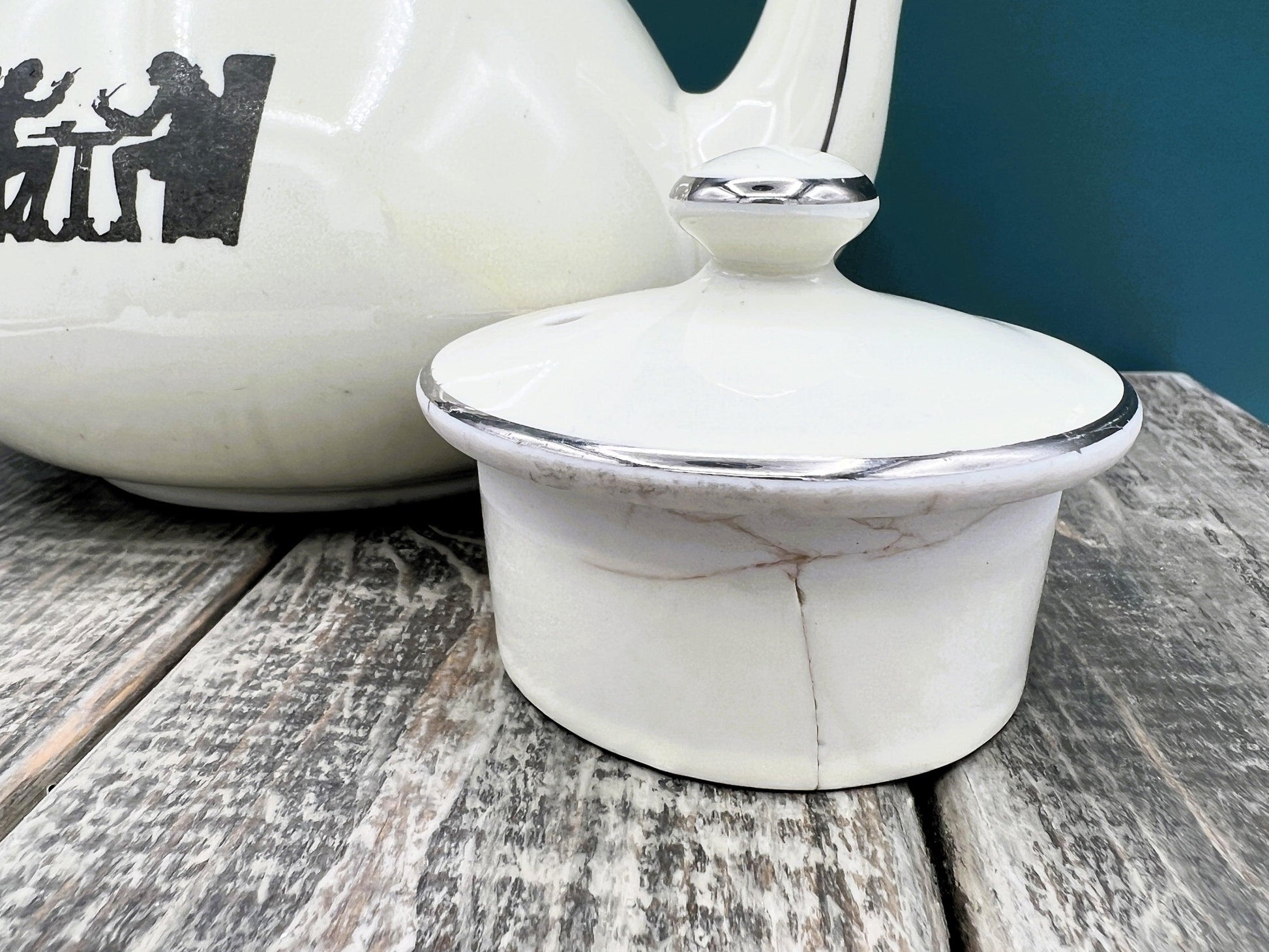 Vintage Hall China Silhouette Streamline Teapot - That’s My JAmm
